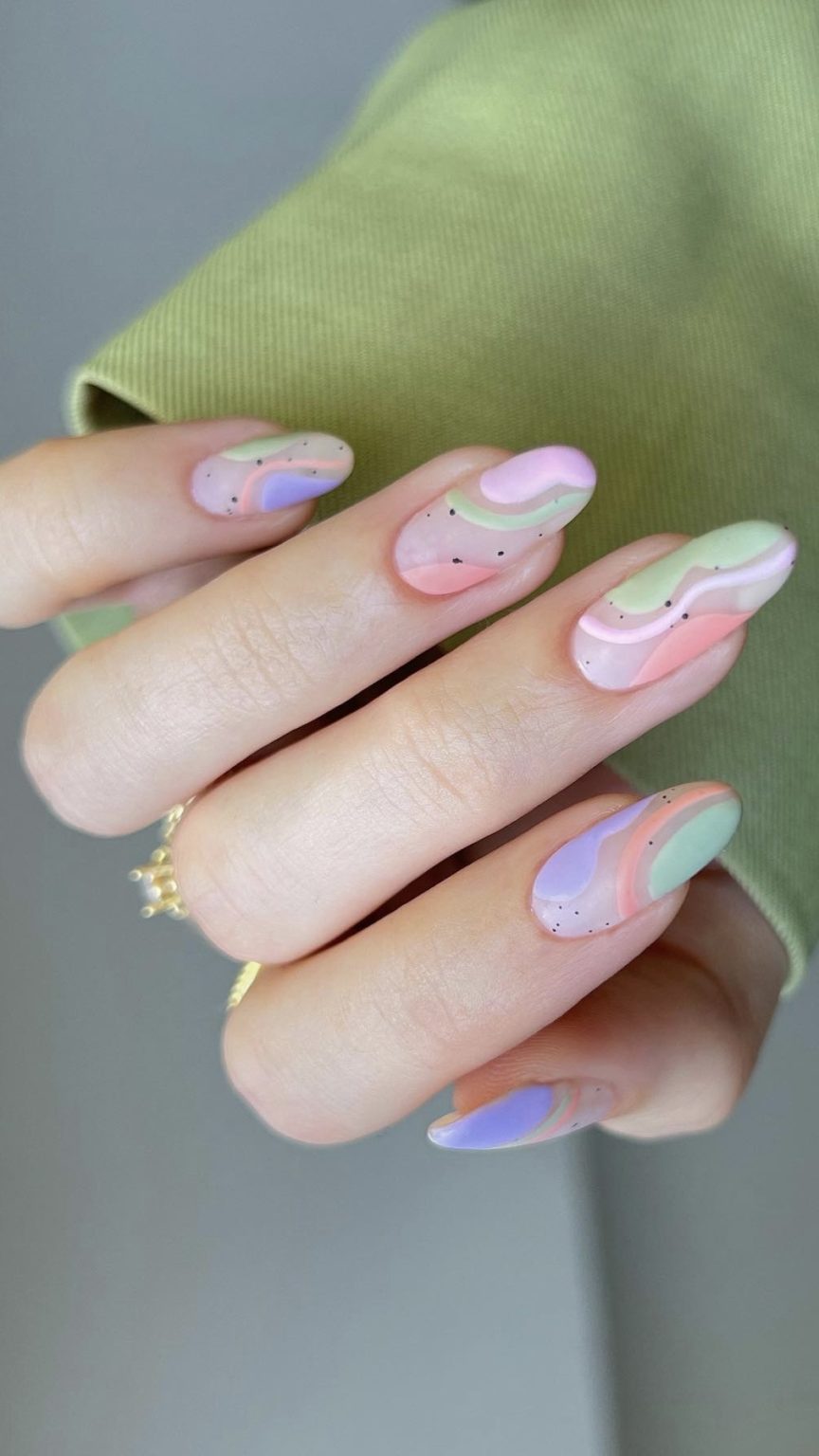 Nail Colors for May 2024: Embracing Spring's Vibrant Palette - divagaze.com