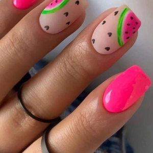 22 Trendsetting Summer Manicure Ideas 2024: Season's Chicest Looks