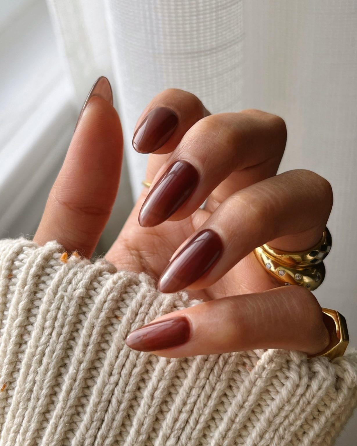 Discover the Top 29 Fall Nail Colors 2024 Season's Best Trends