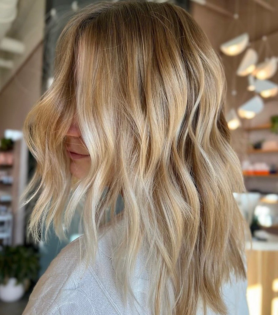 40 Golden Blonde Hair Ideas for a Radiant Look
