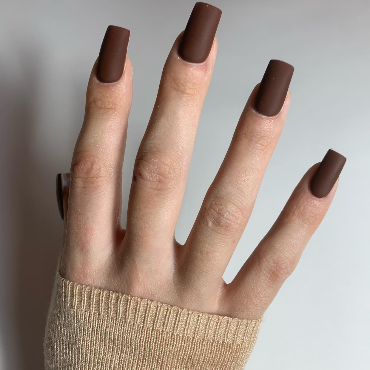 33 Matte Fall Nails 2024 Trendy Designs for a Stylish Autumn Look
