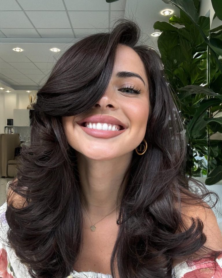 30 Stunning Haircuts for Thick Hair – Best Styles for Volume, Layers