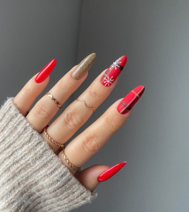 25 Red Christmas Nails: Stunning Ideas for a Festive Manicure