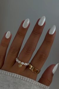 19 Minimalist Nails 2025: Stylish Ideas for Trendy and Elegant