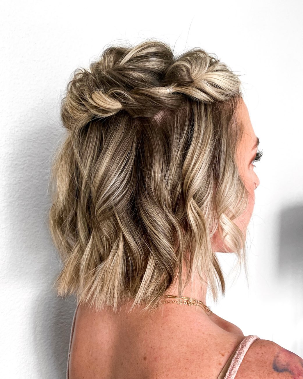 Updo Extensions 24 Stunning Short Hair Updo Ideas for Every Occasion – From Casual to ...