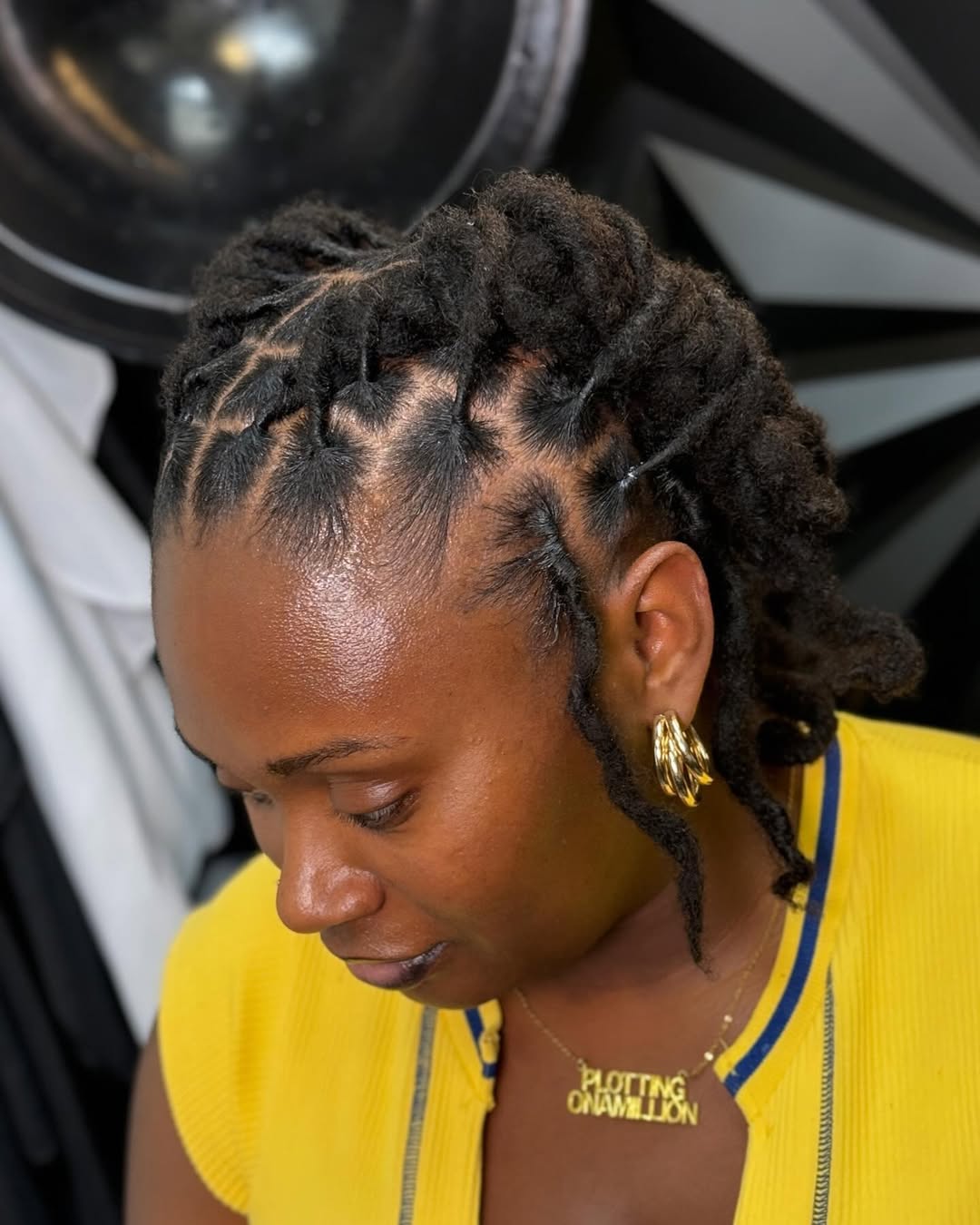 35 Loc Hairstyles for Women 2025 β Trendy, Elegant and Versatile Styles ...