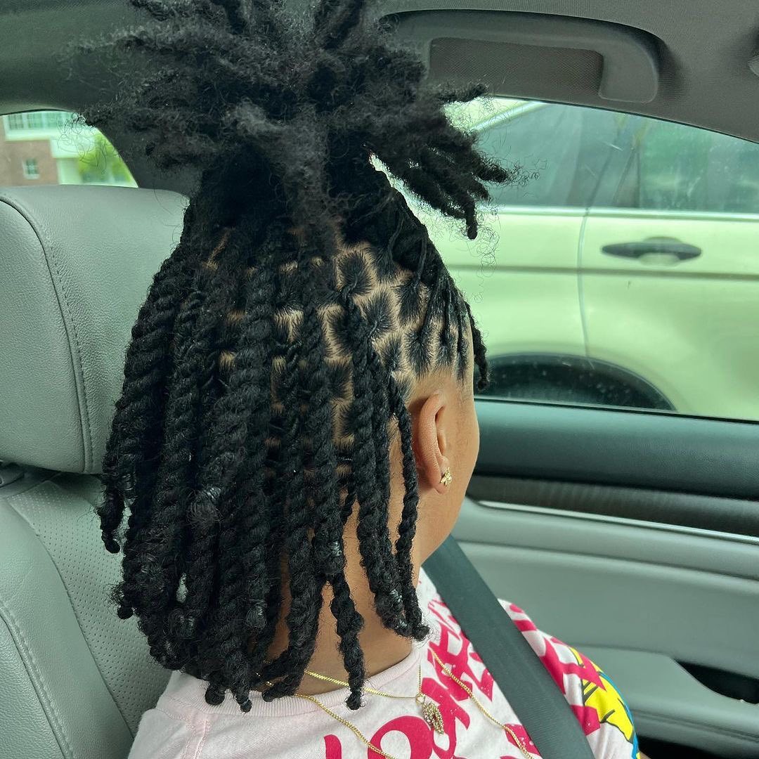 35 Loc Hairstyles for Women 2025 β Trendy, Elegant and Versatile Styles ...