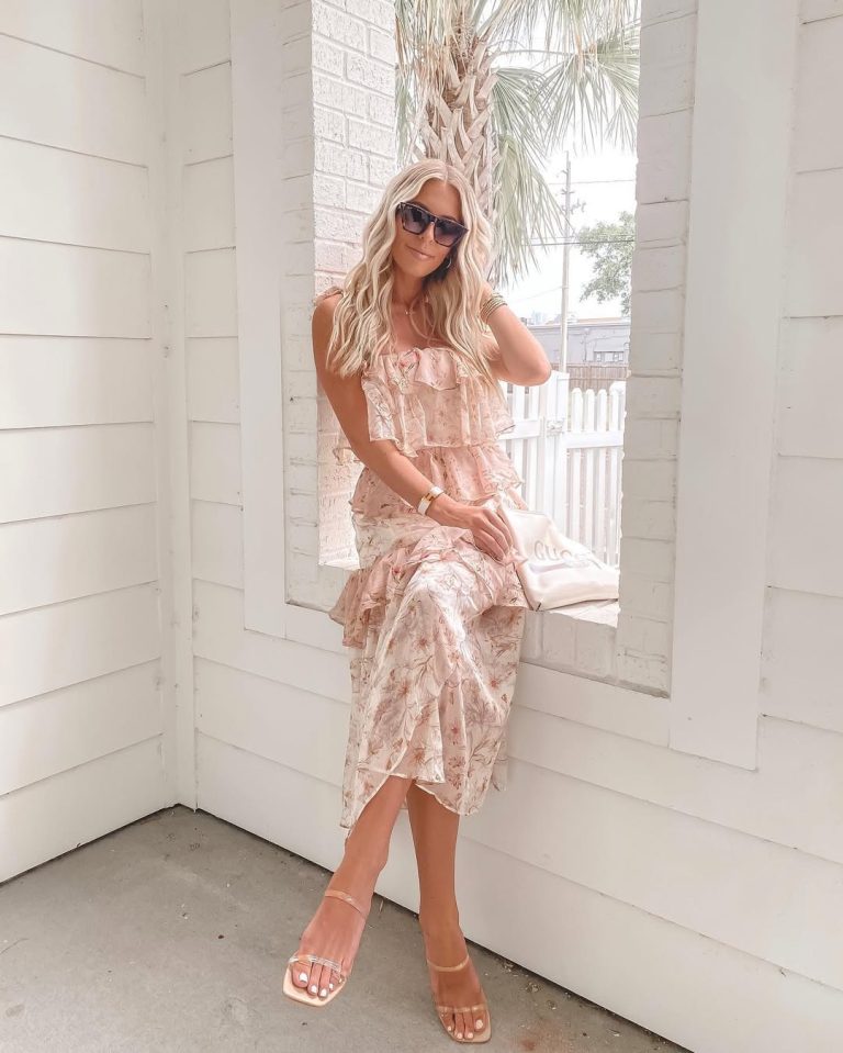 35 Summer Wedding Outfit Guest 2025 Elegant and Trendy Looks for