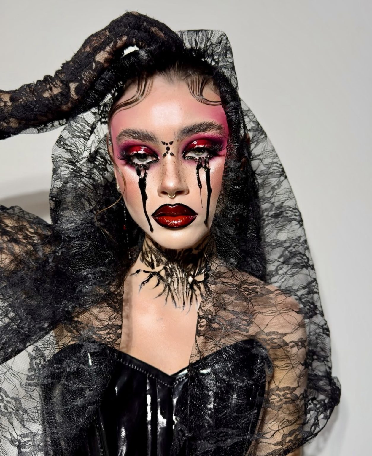 34 Halloween Makeup 2025 Ideas You Have to Try - divagaze.com