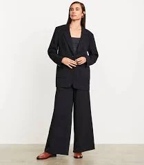 top Loft Women's Versa Crepe Drape Oversized Blazer LOFT $41.95