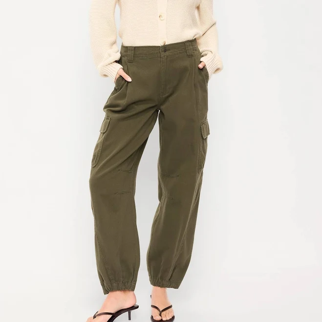 pants Old Navy Women's Twill Barrel Cargo Pants Old Navy $30