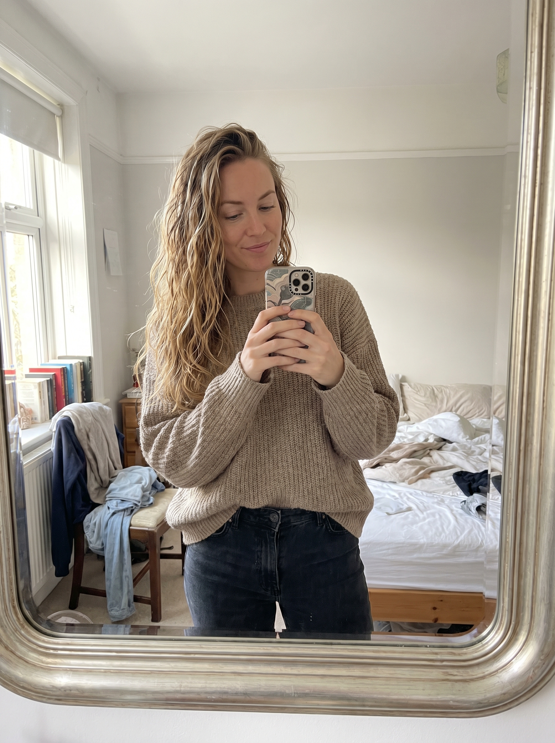 Sultry Aquatic Siren Waves, an effortless and relaxed option for summer hair ideas. Features a wet-look gel, sea salt spray, and a diffuser for natural wavy texture.