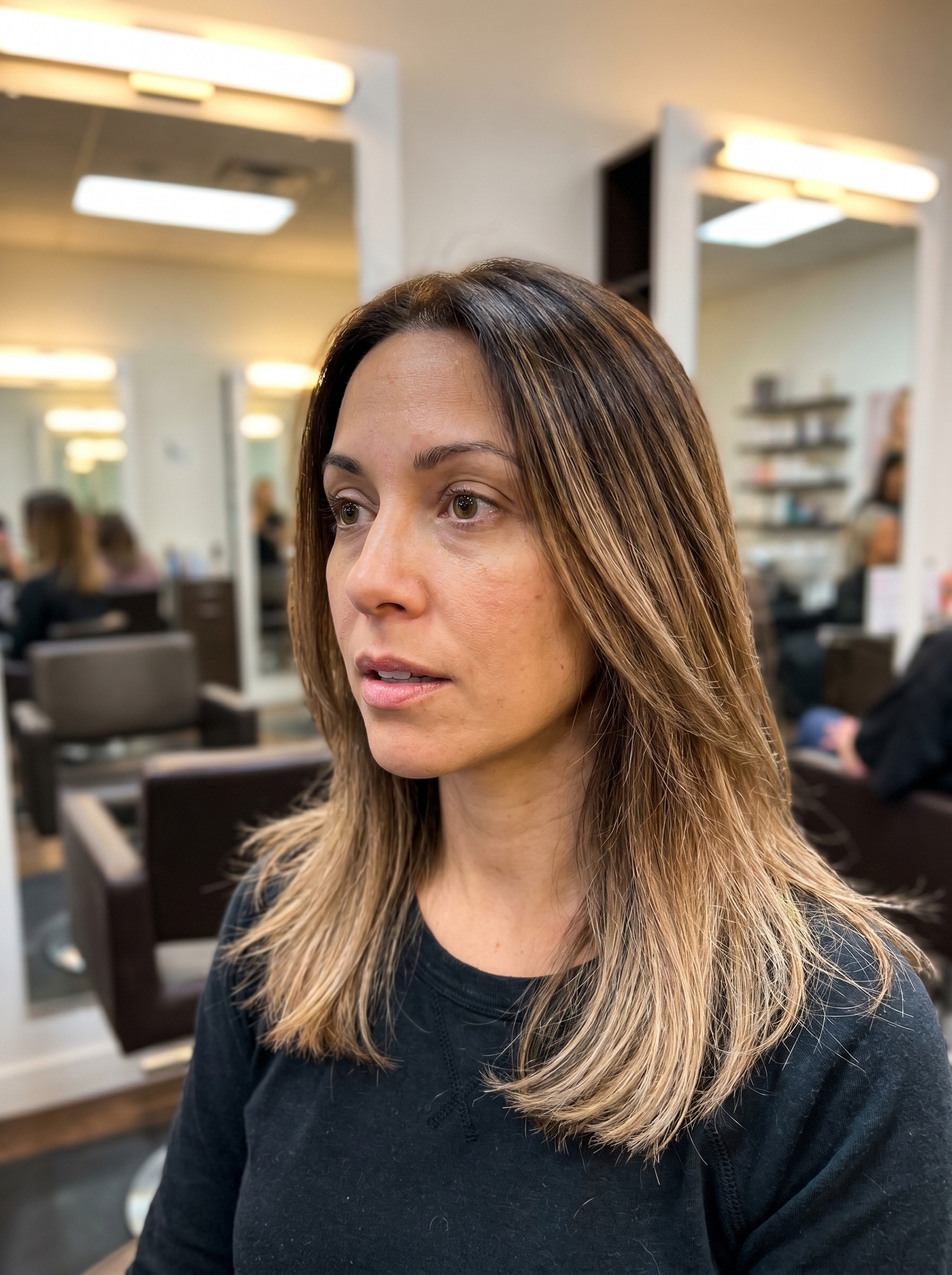 Sleek Espresso Martini Brunette with Frothy Beige Ends is a sophisticated summer hairstyle for medium hair 2026, ideal for work or special occasions, maintaining cool tones with a blue toning mask.