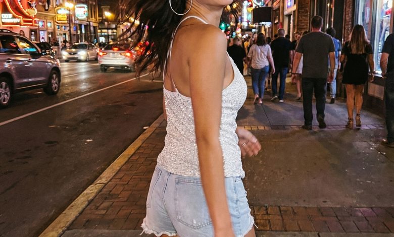 western chic - Desert Disco Cowgirl outfit idea