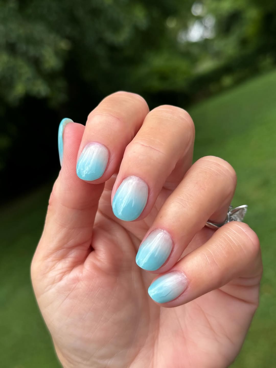 Blue and White Ombre With Wave Details