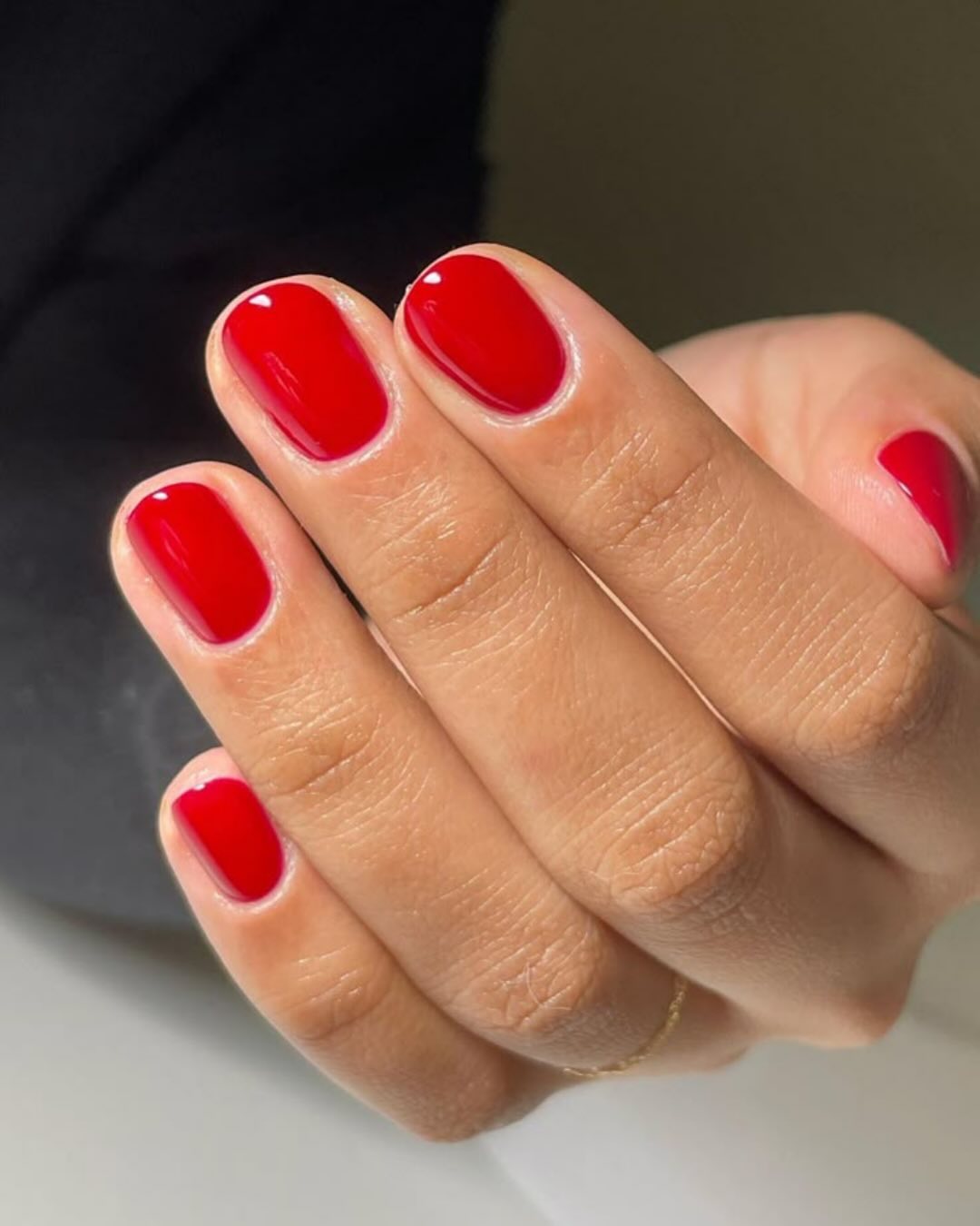 Bright Cherry Red Gloss Short Round Nails