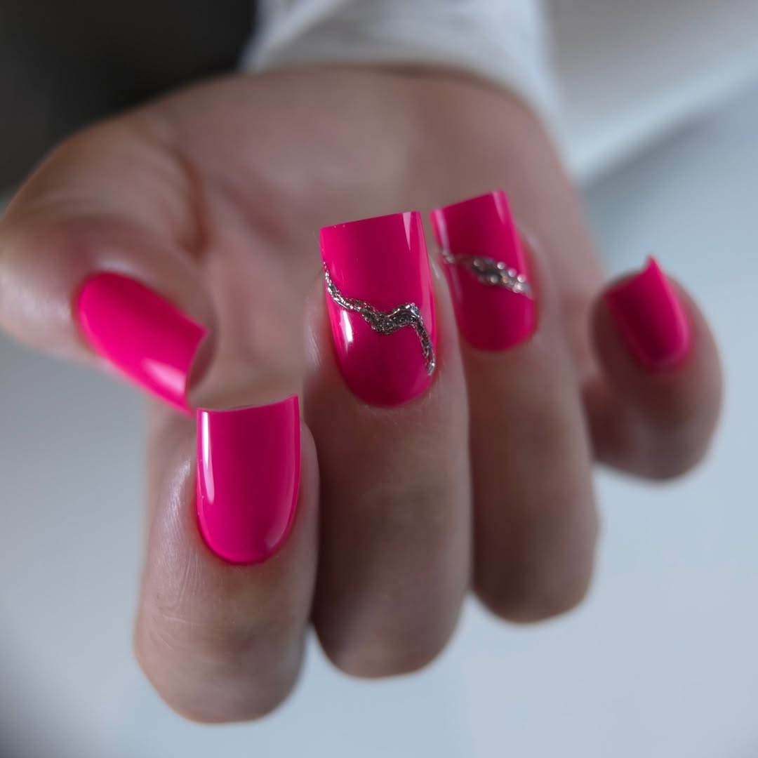 Bright Pink Glossy Nails Silver Glitter Chain Accent