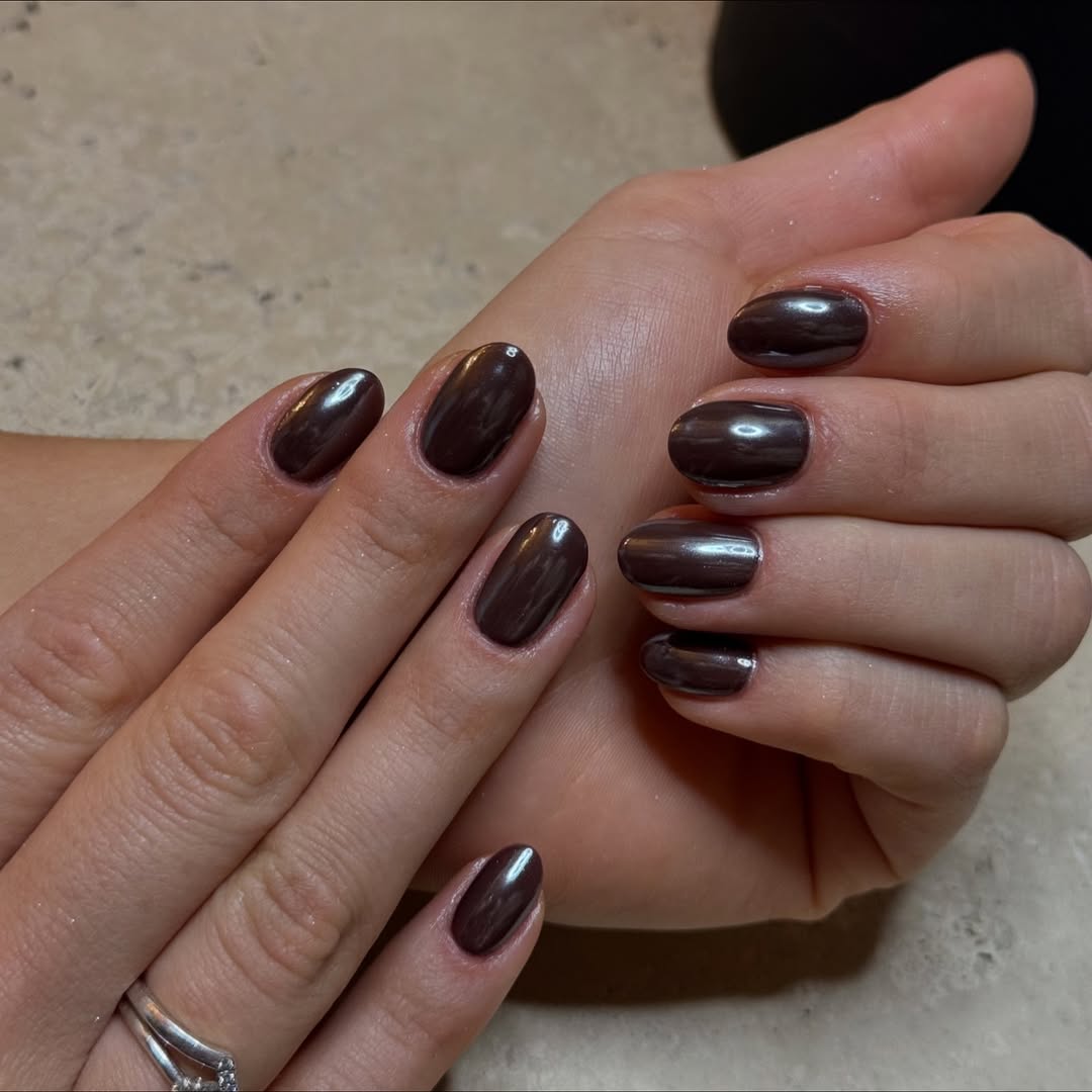 Chocolate Bronze Metallic Oval Nails