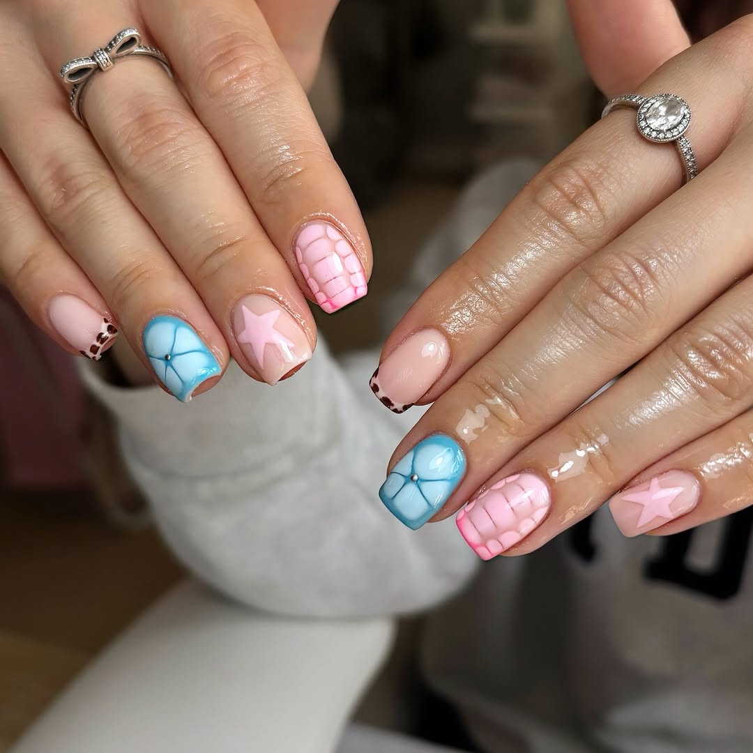 Cute Cartoon Quilted Star Animal Print Nails