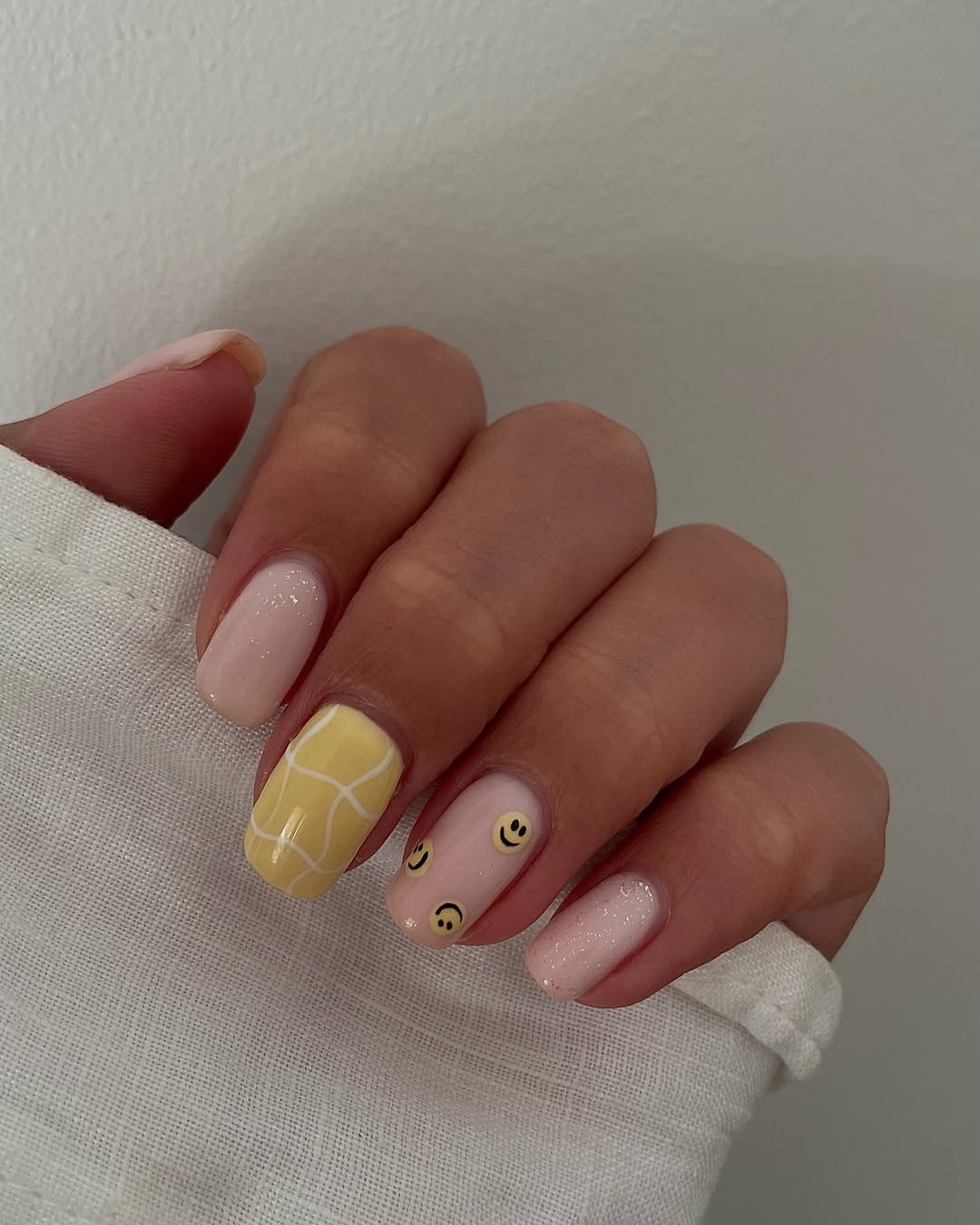 Cute Happy Face and Gingham Nails