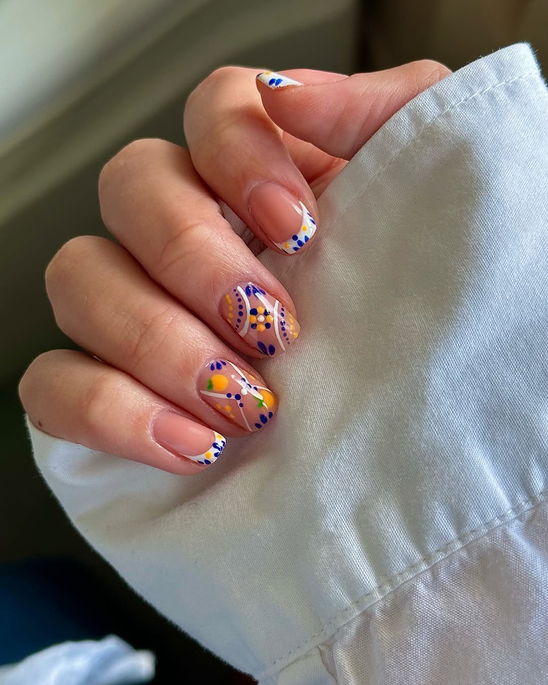 Dainty Dot French Tip And Abstract Pattern Nails
