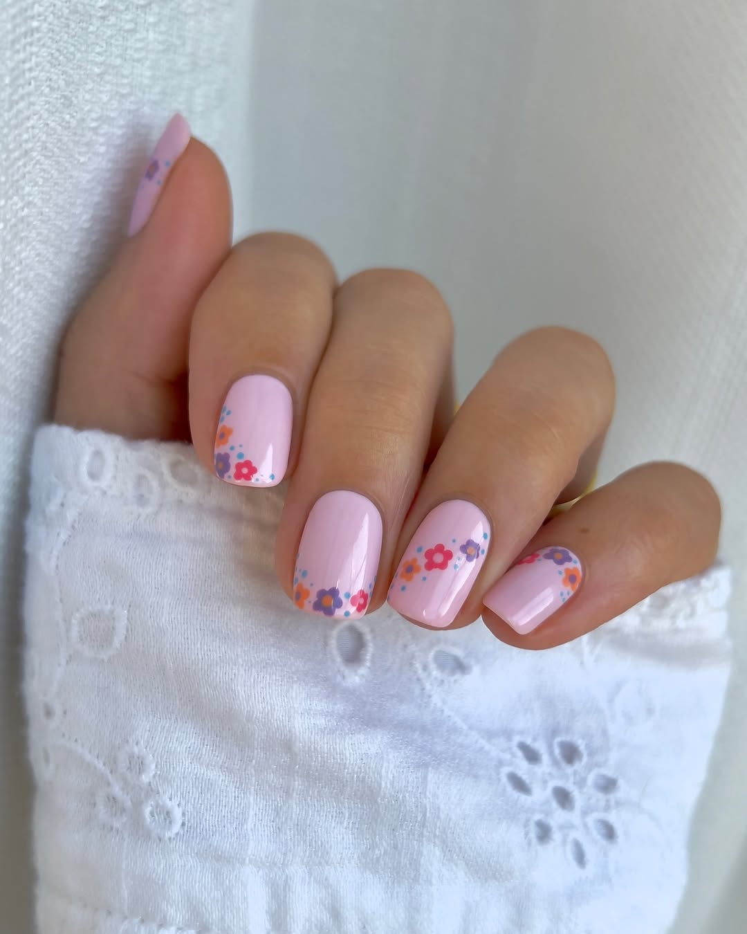Dainty Pastel Flower Power Short Square Nails