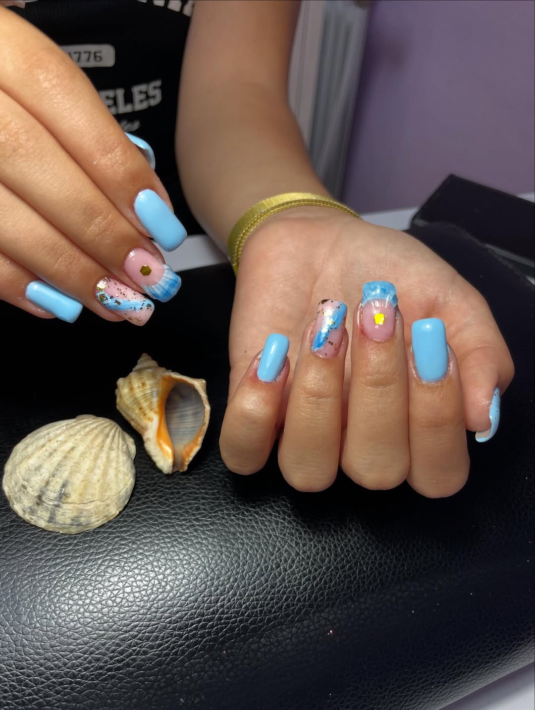 Dreamy Ocean Blue Wavy Abstract Coffin Nails