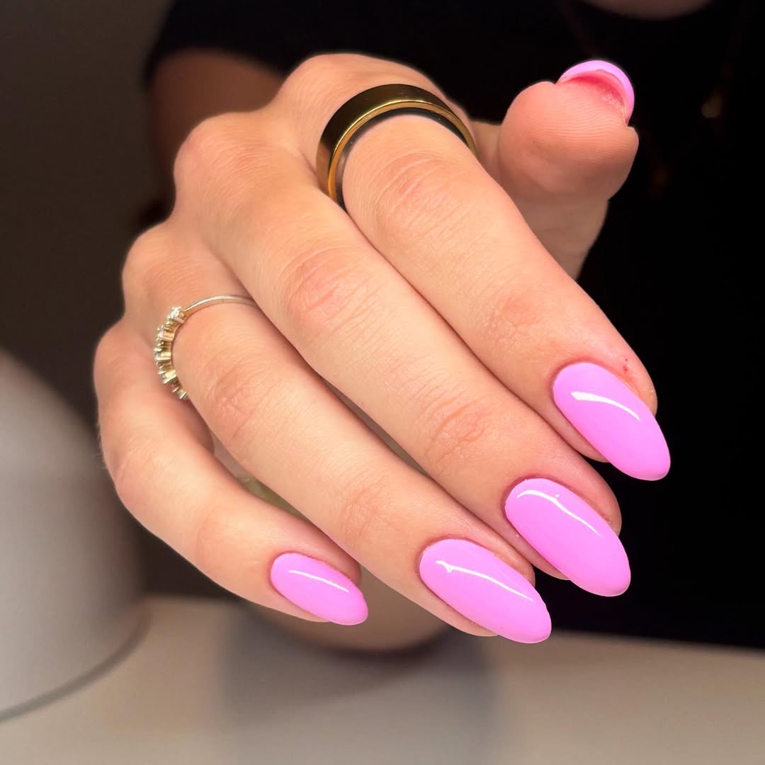 Glossy Bubblegum Pink Oval Nails