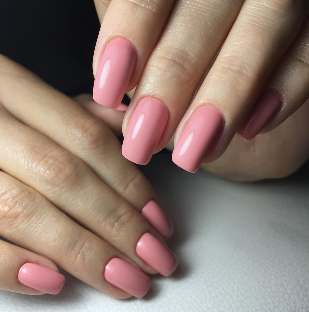 Glossy Bubblegum Pink Solid Color Square Nails