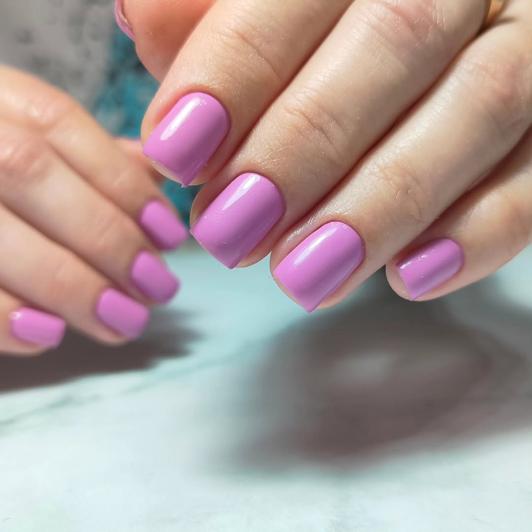 Glossy Lavender Solid Color Short Square Nails