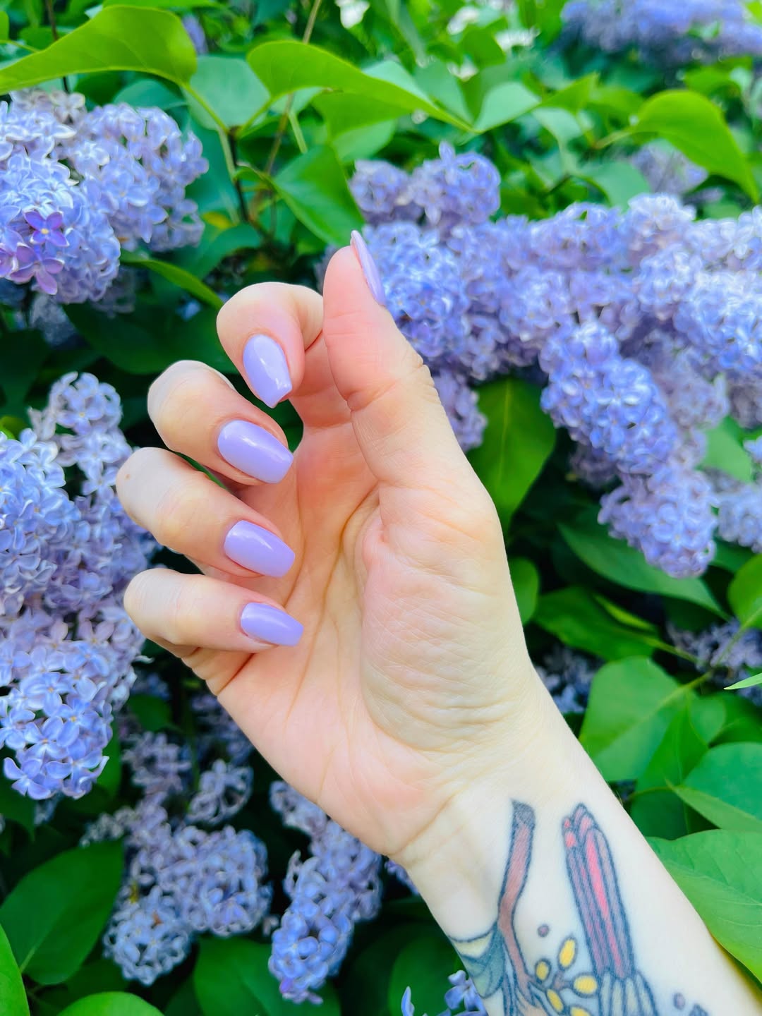 Glossy Lilac Purple Short Squoval Nails