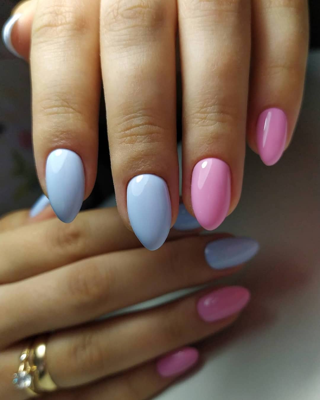 Glossy Pastel Pink and Blue Oval Nails
