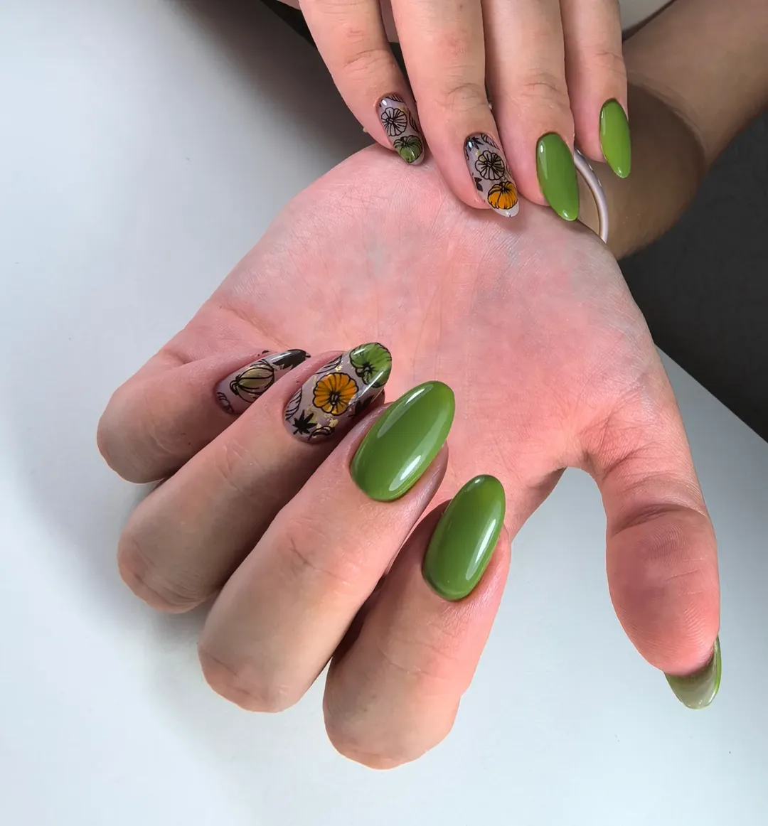 Green Floral Accent Long Oval Nails
