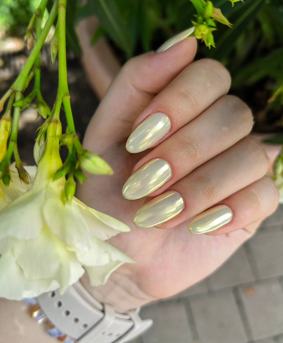 Iridescent Yellow Green Shimmer Almond Nails