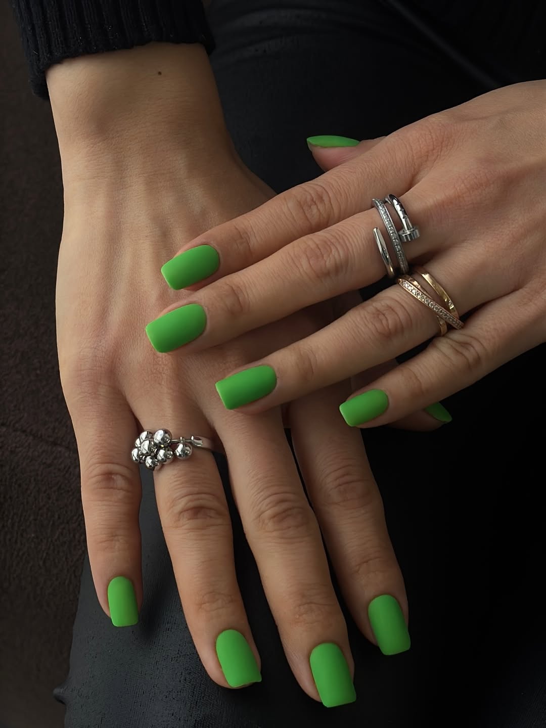 Matte Lime Green Short Squoval Nails