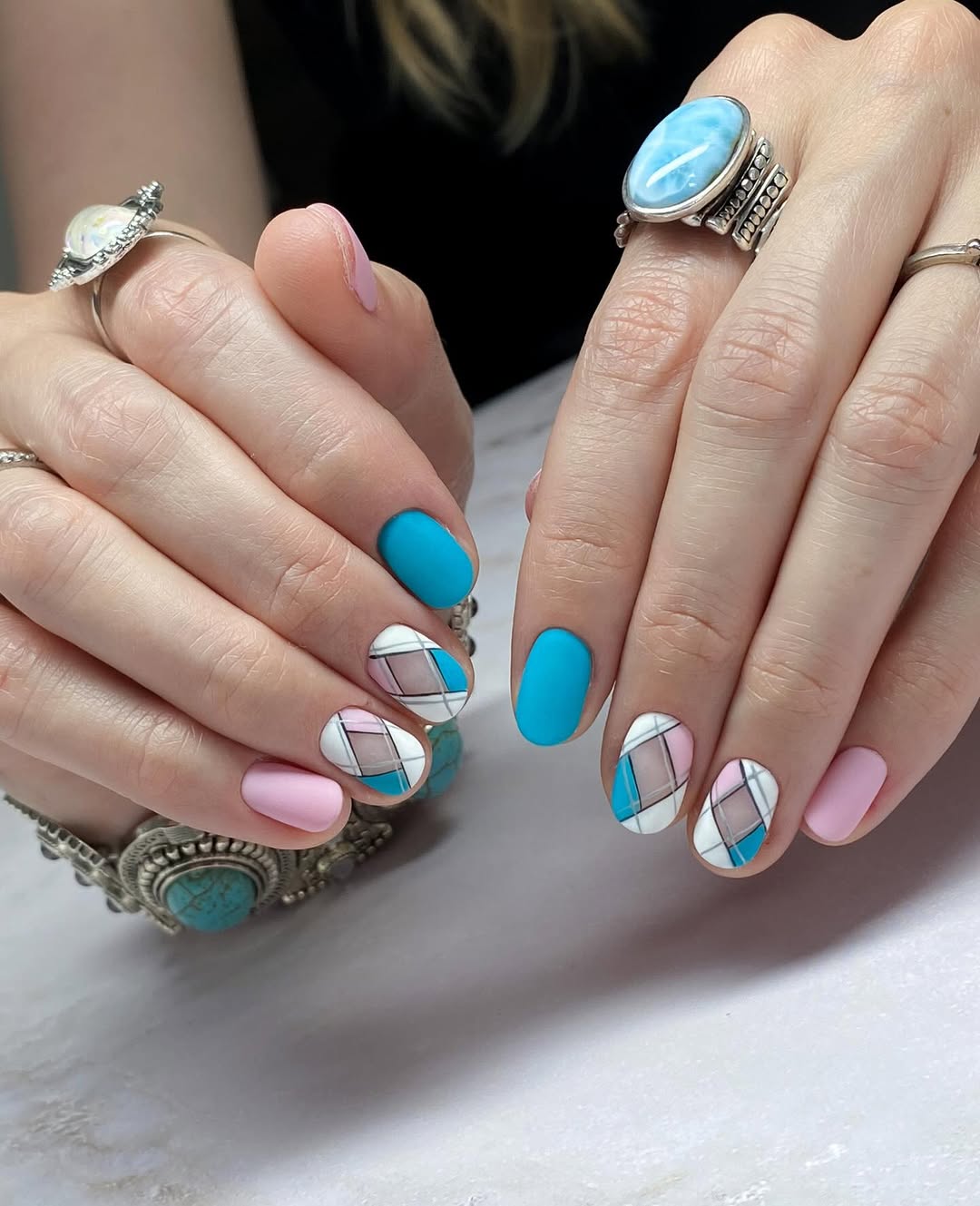 Matte Pink and Turquoise Argyle Short Oval Nails