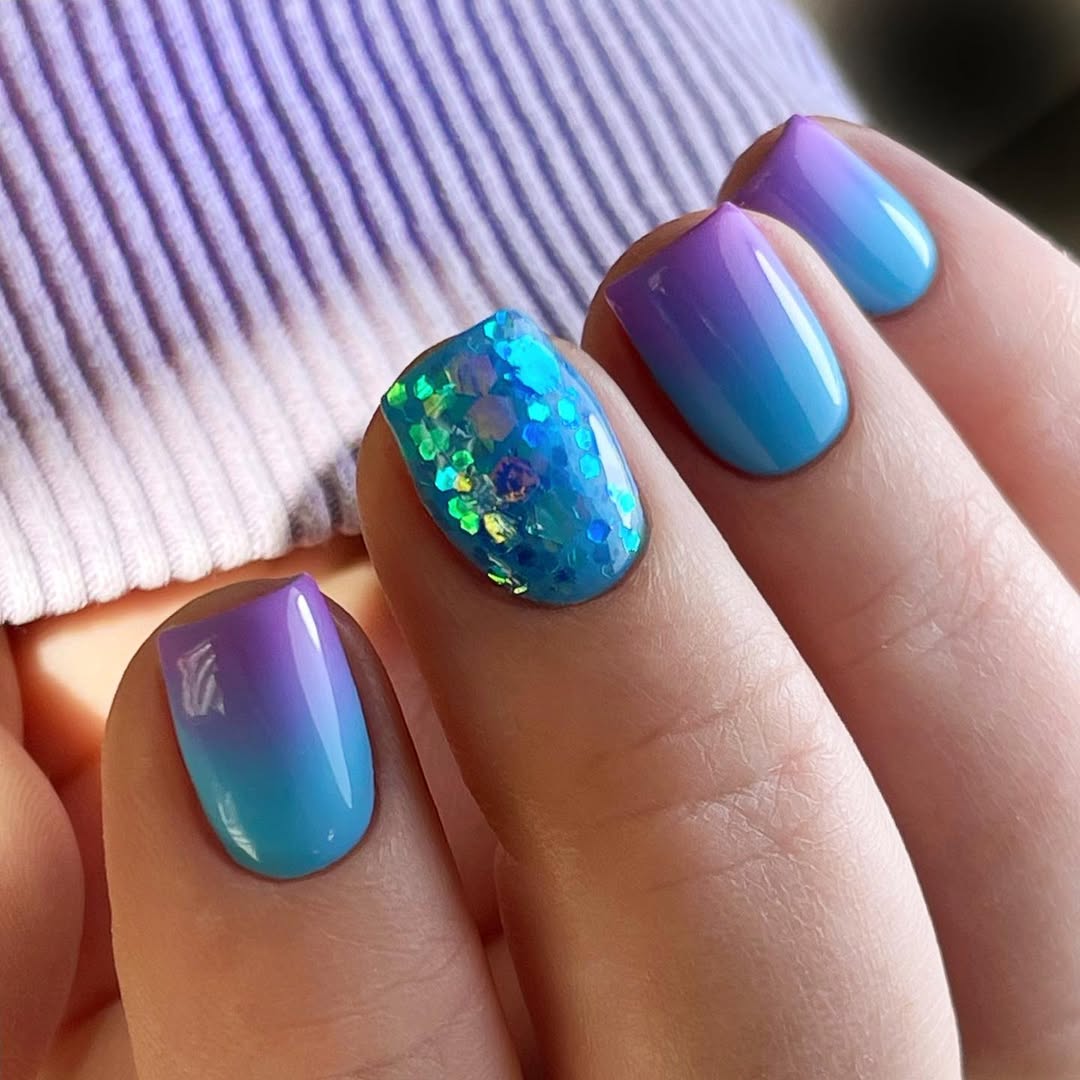 Mermaid Ombre Glitter Short Squoval Nails