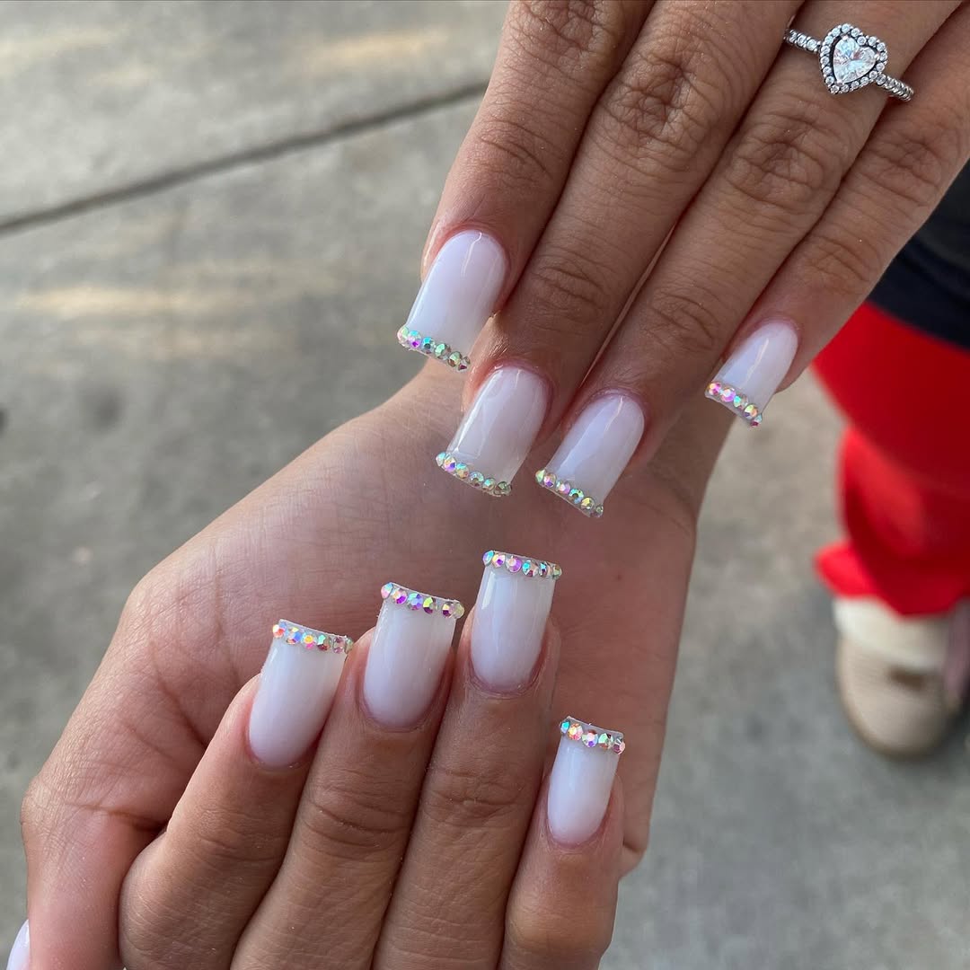 Milky White Pearlescent Ombre Rhinestone Square Tips