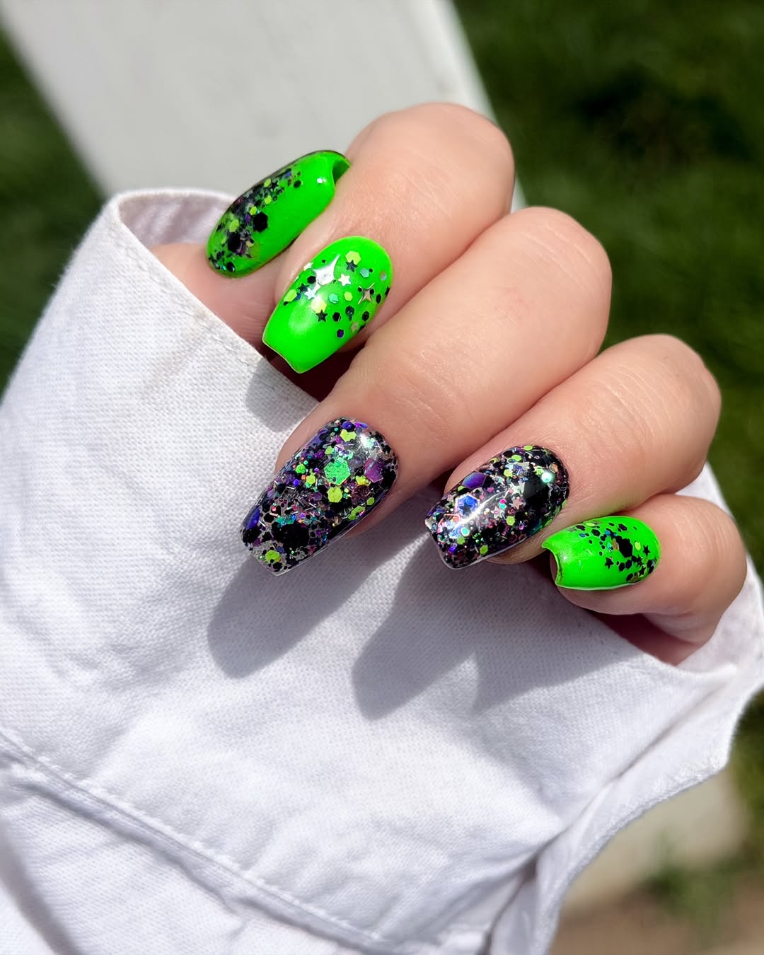 Neon Jelly Green Glitter Bomb Squoval Nails