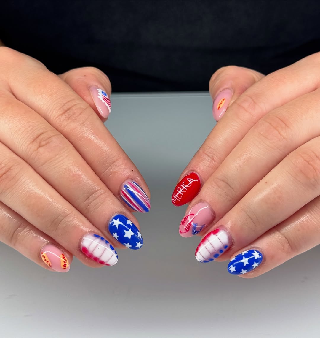 Patriotic Americana Mix-and-Match Oval Nails