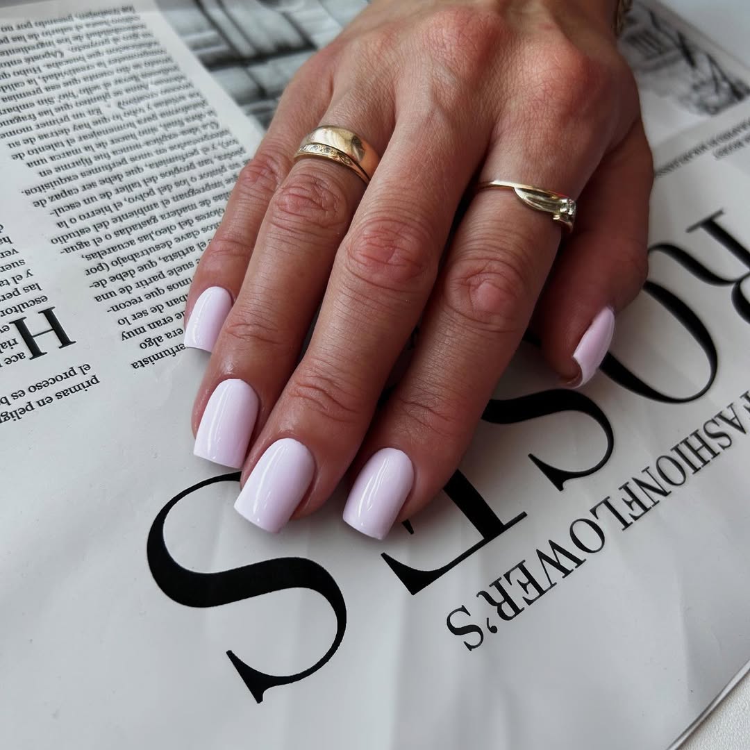 Soft Lavender Square Glossy Summer Nails