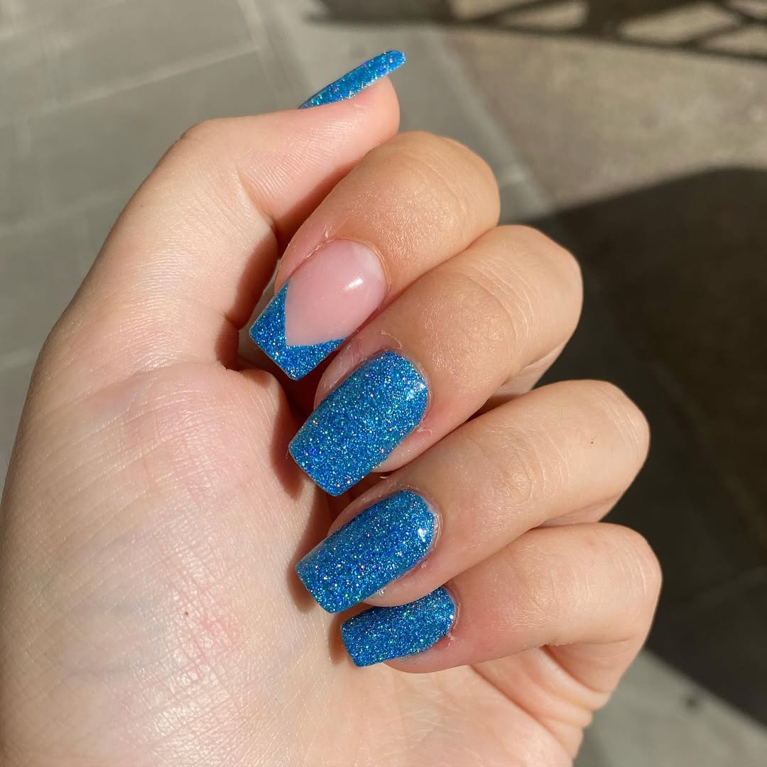 Sparkling Blue Glitter Square Vacation Nails