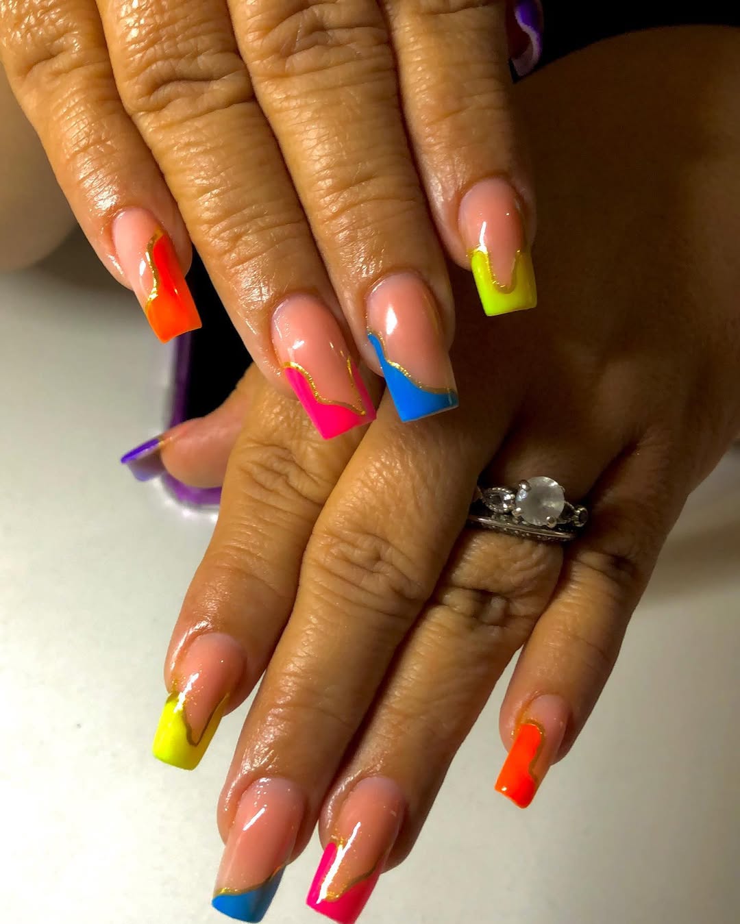 Vibrant Abstract Gold Line Square Nails