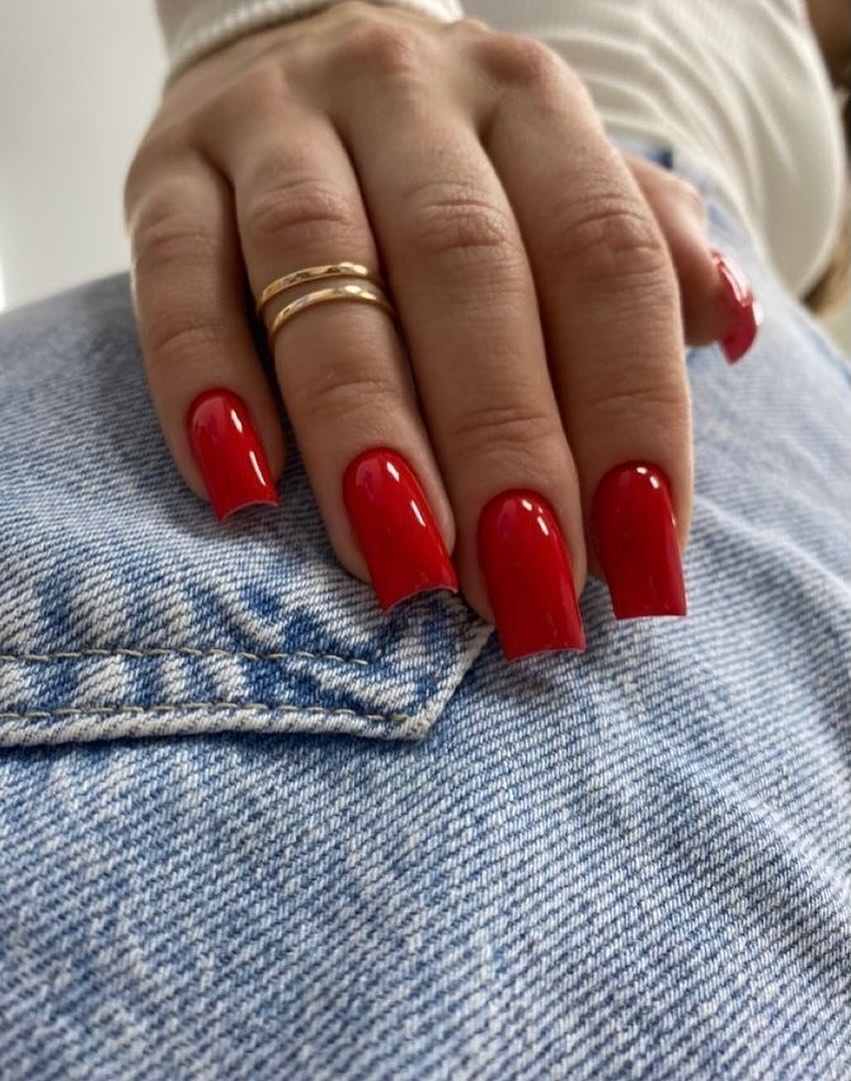 Vibrant Cherry Red Squared Glossy Nails