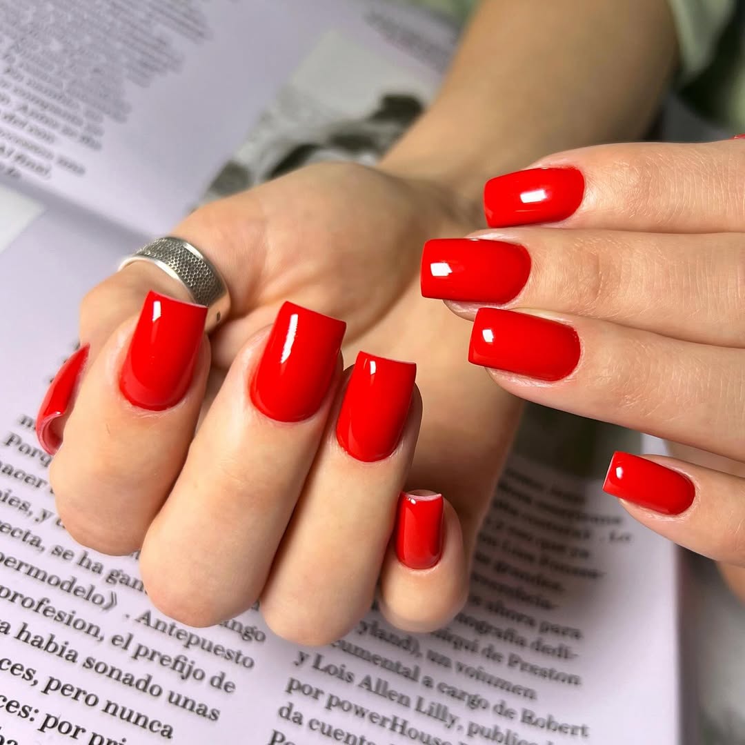 Vibrant Glossy Chili Red Short Square Nails