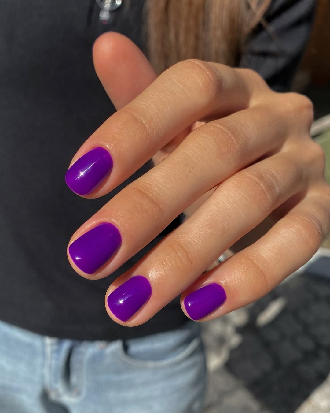 Vibrant Glossy Grape Purple Short Oval Nails
