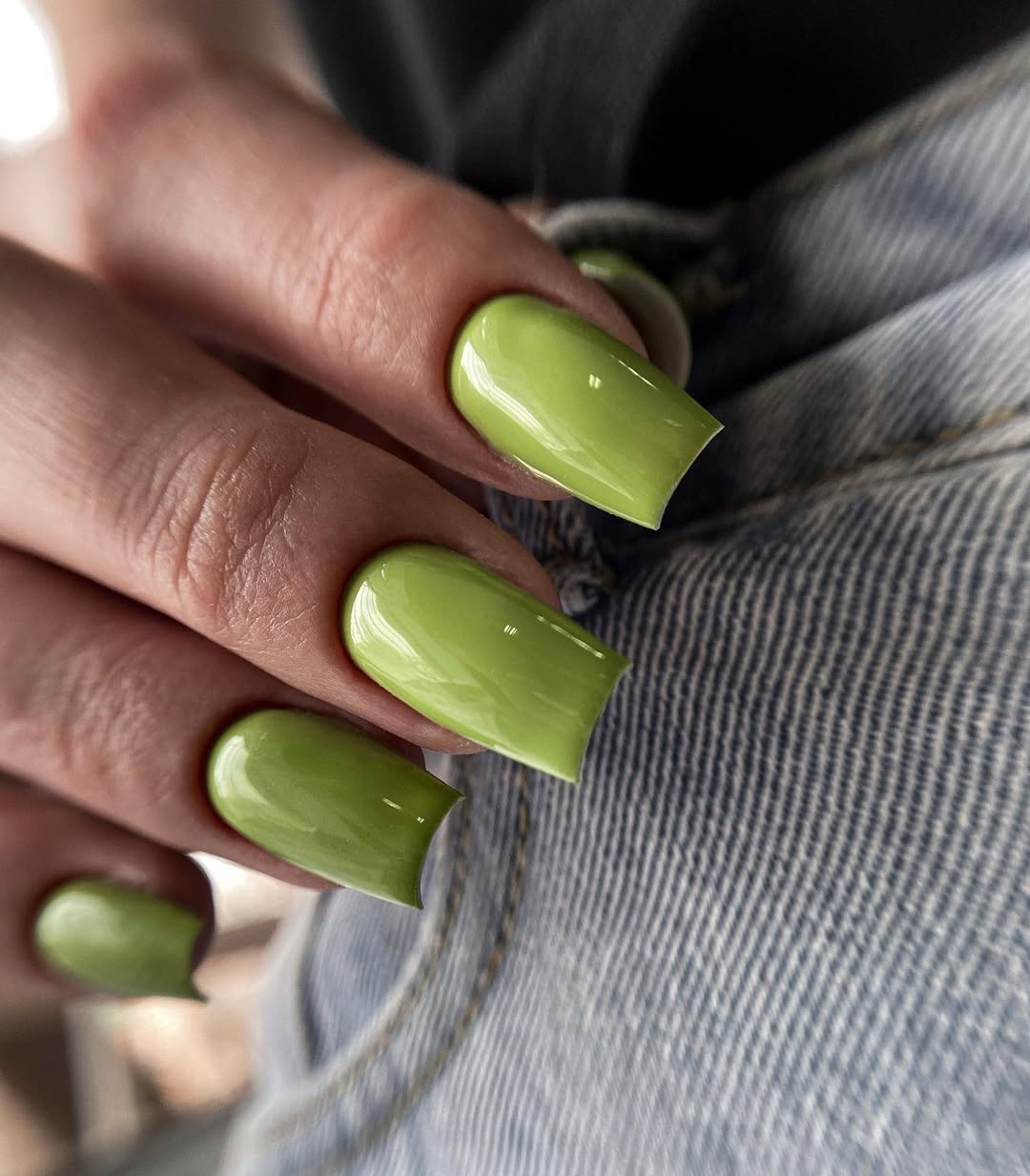 Vibrant Glossy Lime Green Solid Long Square Nails