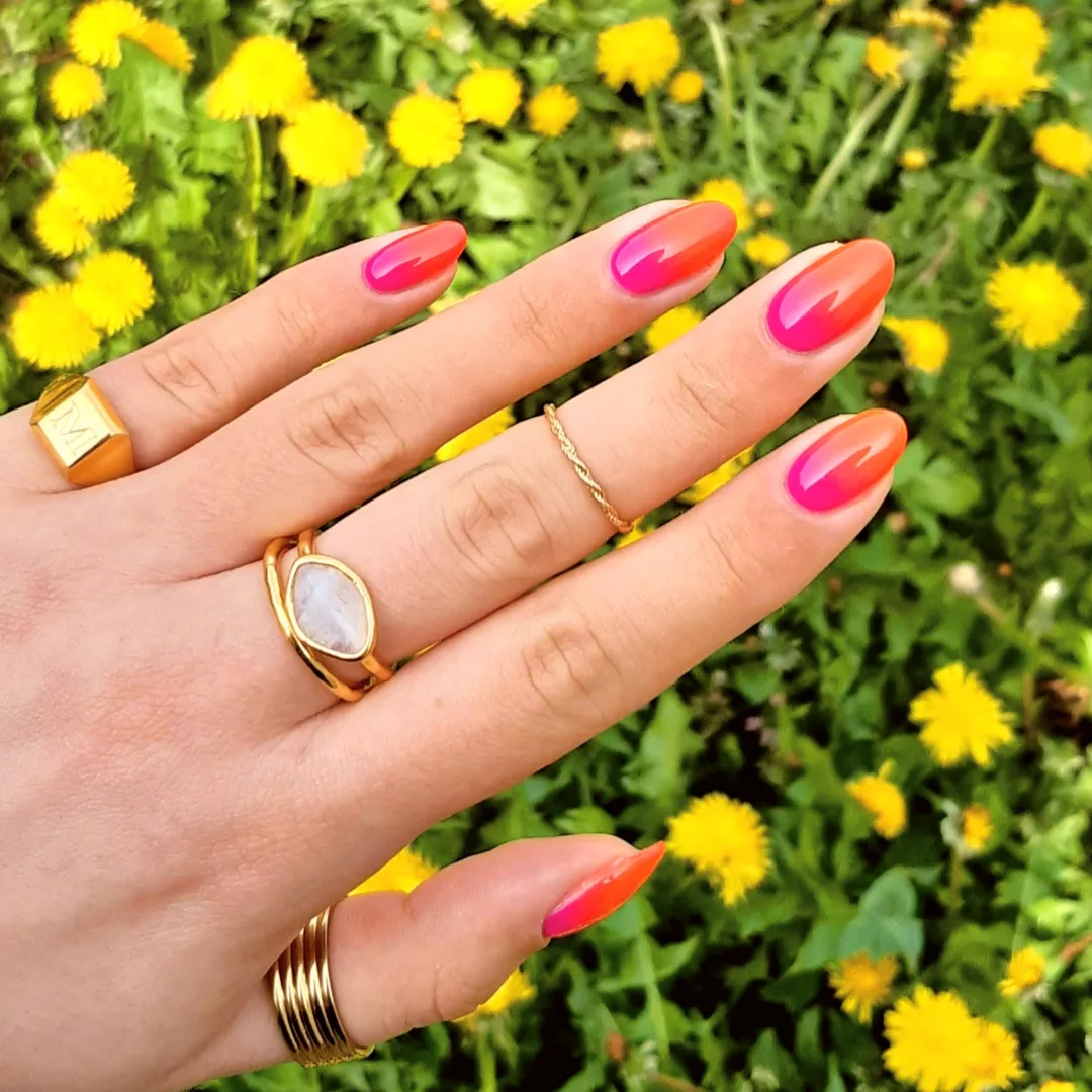 Vibrant Hot Pink Orange Ombre Glossy Oval Nails
