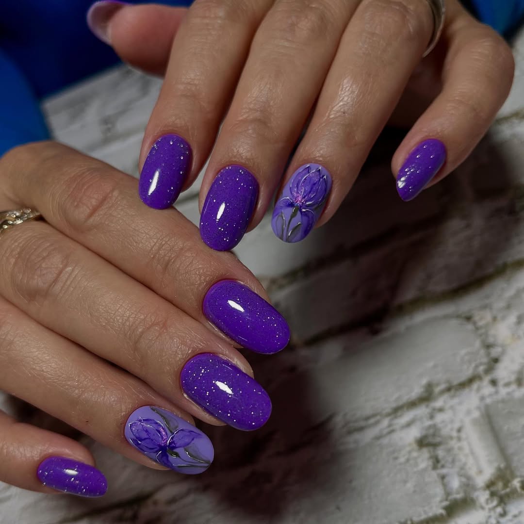 Vibrant Iris Purple Glitter Shimmer Oval Nails