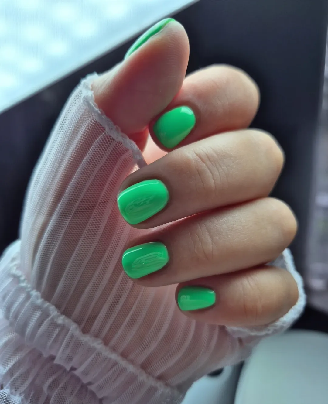 Vibrant Neon Green Glossy Round Short Nails